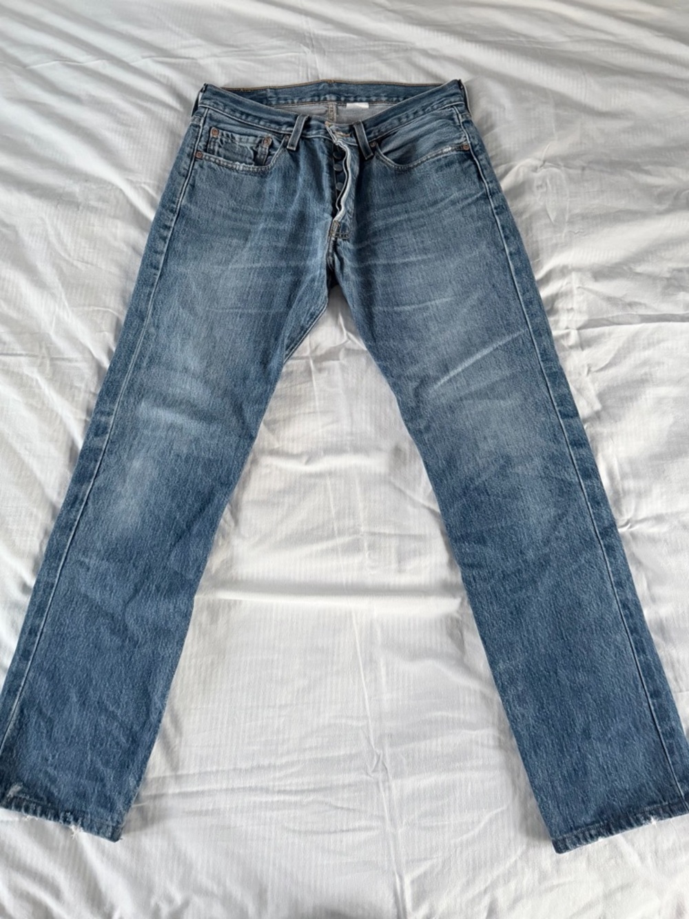 Levi's Vintage Men’s 501 Button-fly Straight Jeans Size W31 L30 - Picture 3 of 8
